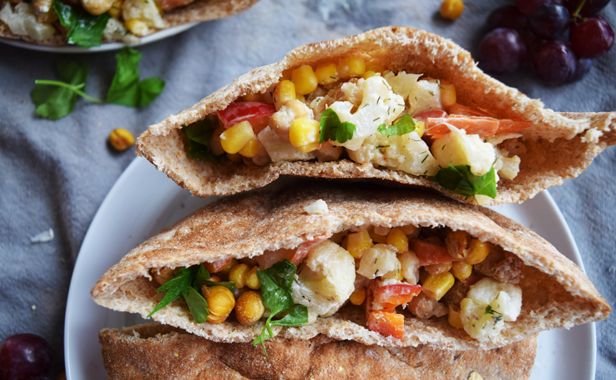 Roasted chickpeas with veggies in a pita
