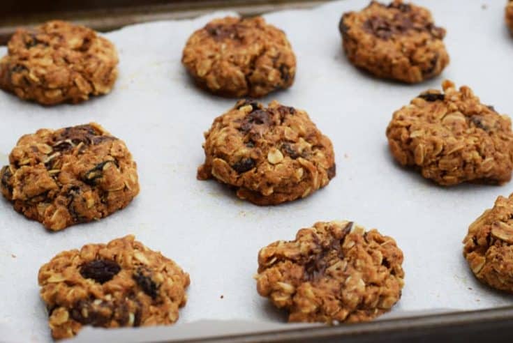 oatmeal raisin cookies with peppermint