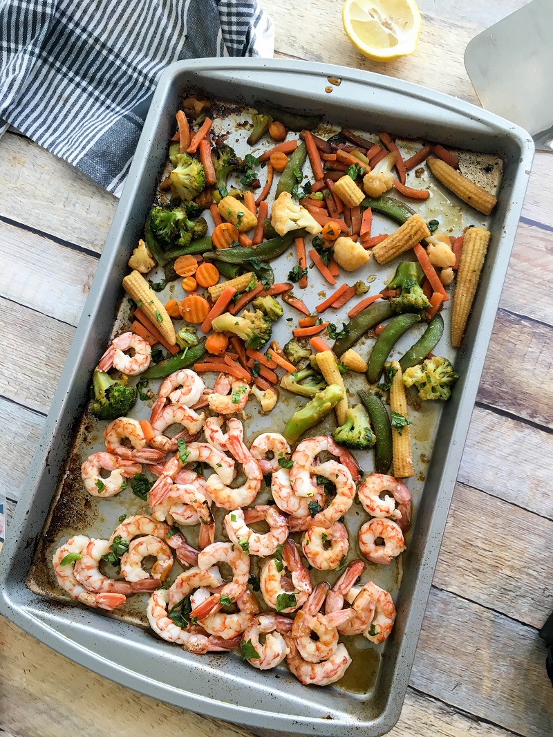 20 minute Honey Garlic Shrimp and Broccoli on Sheetpan 