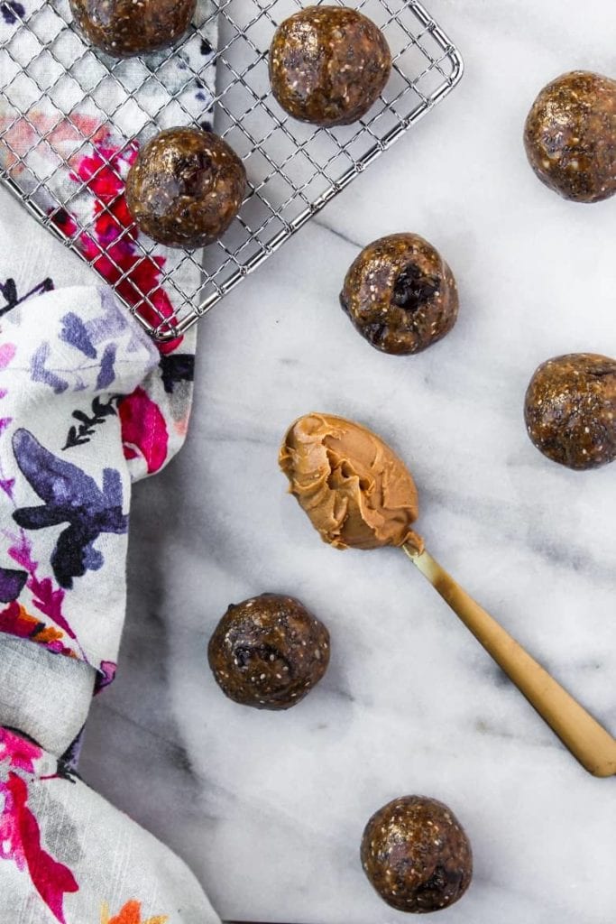 Spoonful of peanut butter with no bake peanut butter chia seed balls 
