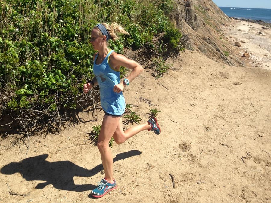 How much water should you drink in the summer months when running?