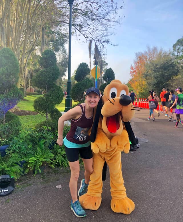 Picture with Pluto during 2020 Disney Marathon 