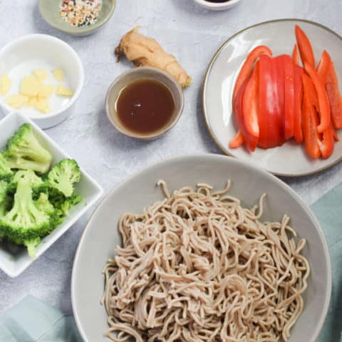 ingredients needed for egg noodle stir fry with chicken